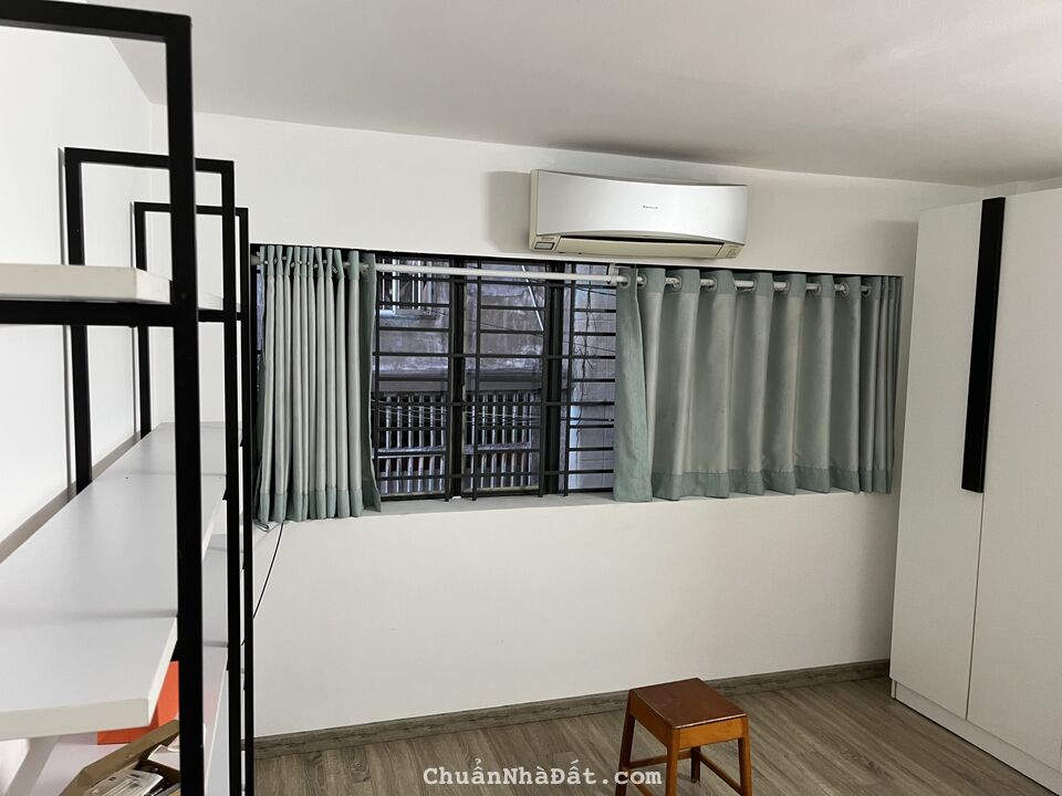 Bán căn nhà 105m2 tại Trần Quang Khải quận 1