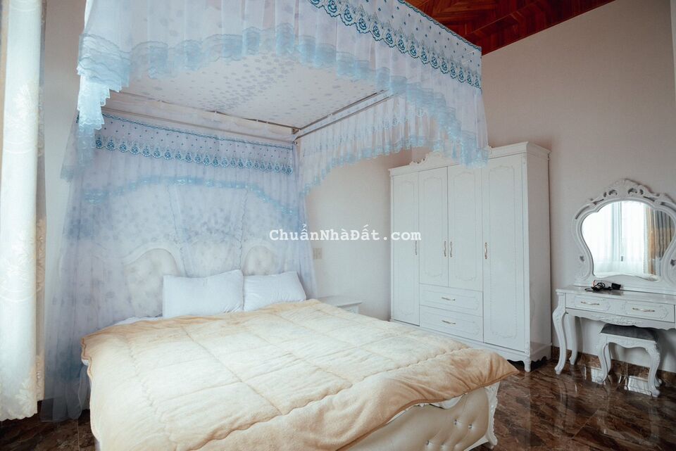 CHO THUÊ NHÀ NGUYÊN CĂN ĐƯỜNG TÔ HIỆU, 3PN FULL NỘI THẤT 15TR, LH 0888.113.882 