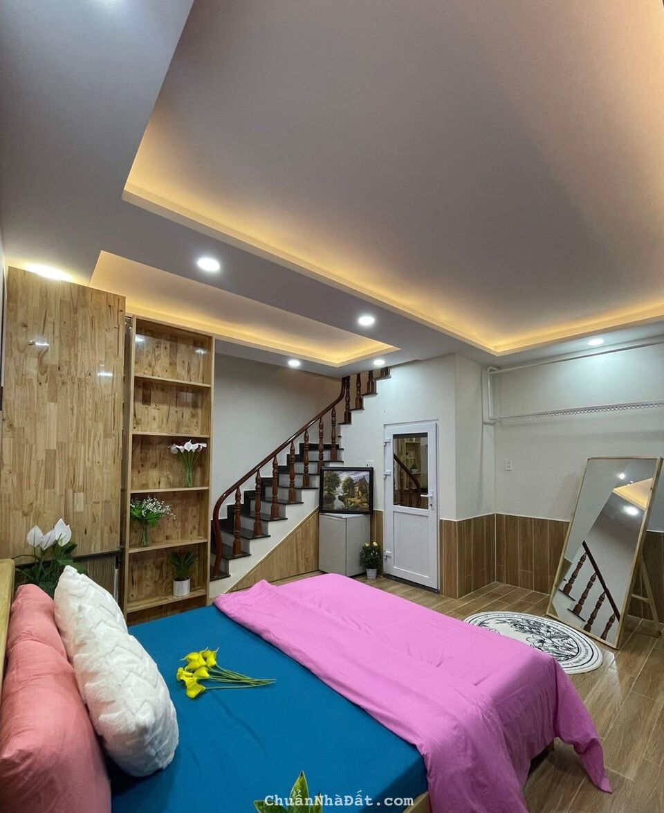 BÁN NHÀ NHỎ MẶT TIỀN ĐÀ LẠT, ĐƯỜNG HOÀNG DIỆU, 2PN 2 WC, FULL NỘI THẤT 2TỈ5, LH 0888-113-882