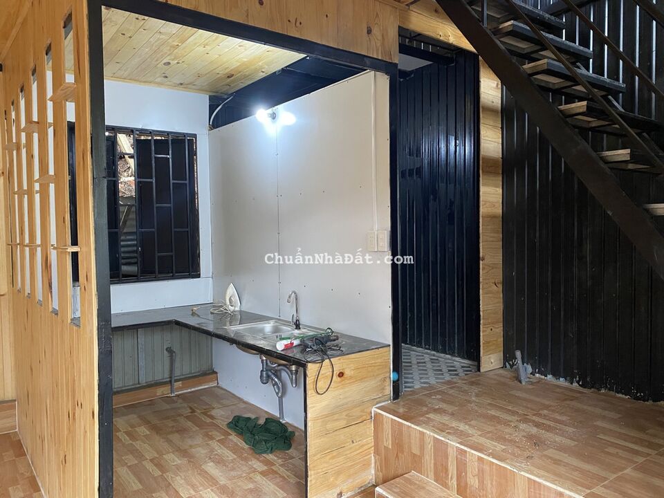 BÁN NHÀ GỖ 2PN, GẦN HỒ XUÂN HƯƠNG, CHỈ 1,3T, LH 0888.113.882 