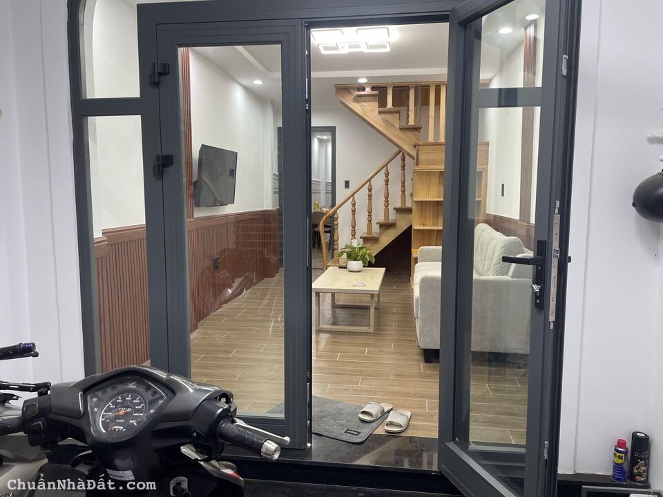 BÁN NHÀ MỚI XÂY ĐƯỜNG Ô TÔ NGUYỄN TRUNG TRỰC, PHƯỜNG 3 TP ĐÀ LẠT, 2PN 3,75T 0888.113.882