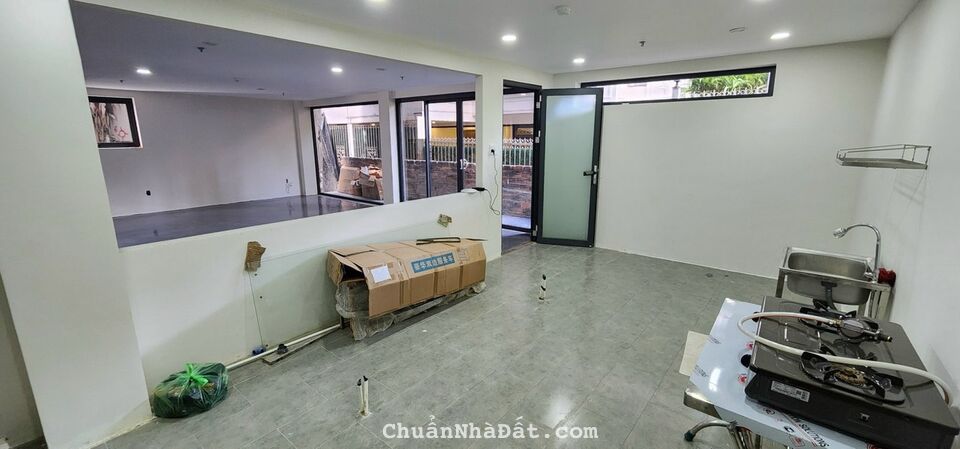 CHO THUÊ MẶT BẰNG TRUNG TÂM ĐƯỜNG LÝ TỰ TRỌNG, 100M2, TẦNG HẦM KHÁCH SẠN, SẠCH VÀ THOÁNG, CHỈ 15TR,