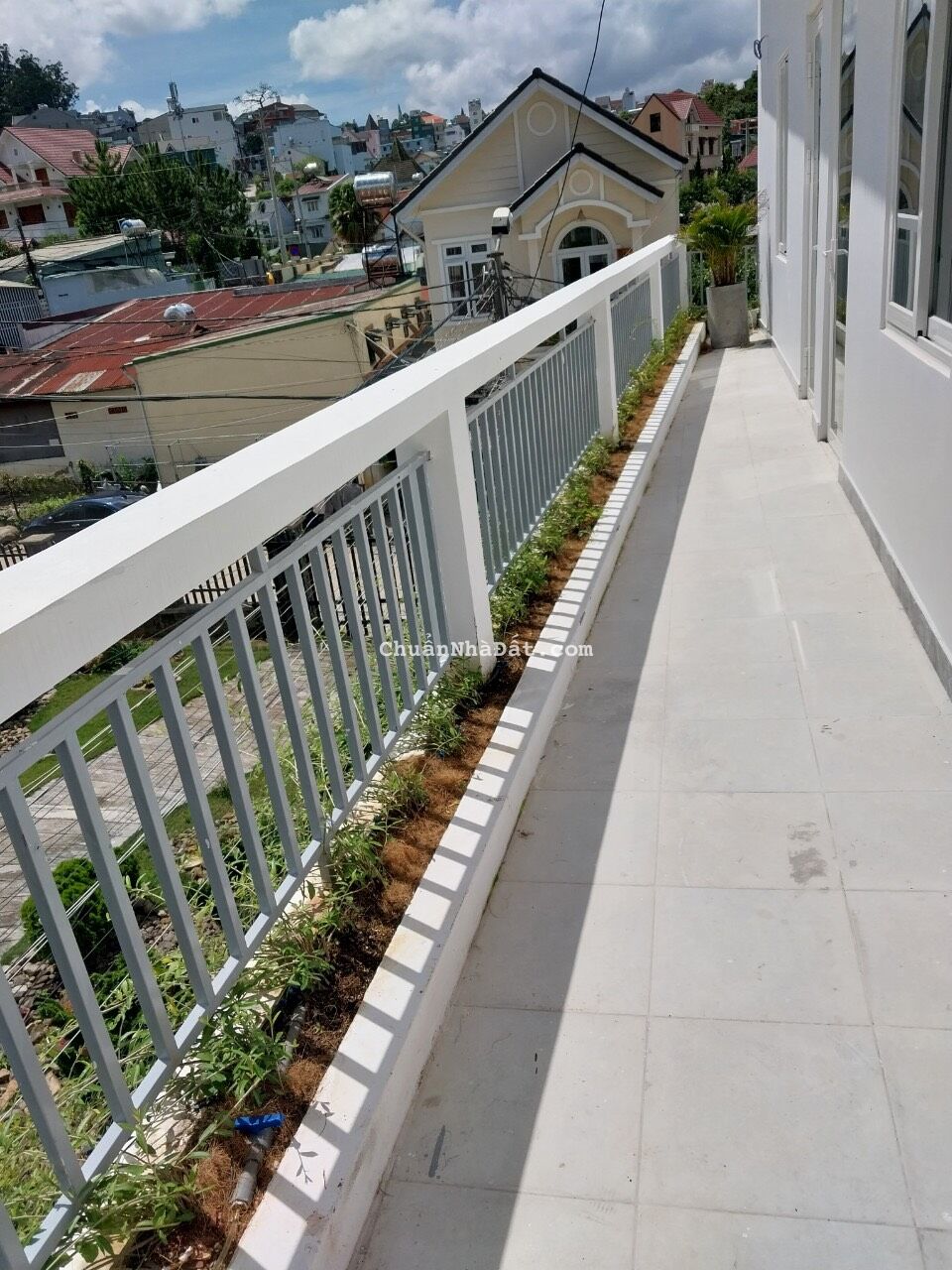 CHO THUÊ CĂN HỘ TẦNG 3 CÓ VIEW TẠI ĐÀ LẠT, ĐƯỜNG Ô TÔ NGUYỄN AN NINH 2PN 5TR LH 0888-113-882 CHO THUÊ CĂN HỘ TẦNG 3 CÓ VIEW TẠI ĐÀ LẠT, ĐƯỜNG Ô TÔ NGUYỄN AN NINH 2PN 5TR LH 0888-113-882