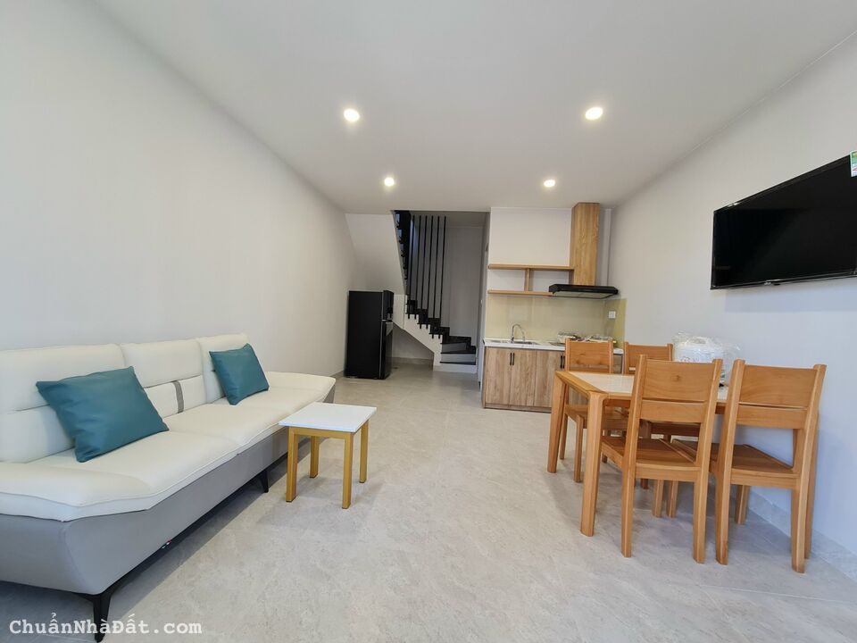 CHO THUÊ CĂN HỘ FULL NỘI THẤT, SÂN ĐỖ Ô TÔ TRẦN KHÁNH DƯ 9TR, LH 0888.113.882 CHO THUÊ CĂN HỘ FULL NỘI THẤT, SÂN ĐỖ Ô TÔ TRẦN KHÁNH DƯ 9TR, LH 0888.113.882