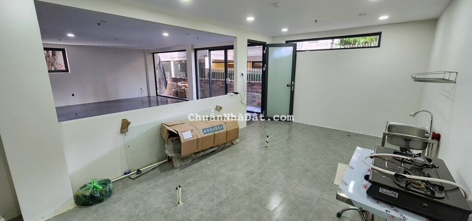 CHO THUÊ MẶT BẰNG TRUNG TÂM ĐƯỜNG LÝ TỰ TRỌNG, 100M2, TẦNG HẦM KHÁCH SẠN, SẠCH VÀ THOÁNG, CHỈ 15TR, CHO THUÊ MẶT BẰNG TRUNG TÂM ĐƯỜNG LÝ TỰ TRỌNG, 100M2, TẦNG HẦM KHÁCH SẠN, SẠCH VÀ THOÁNG, CHỈ 15TR,