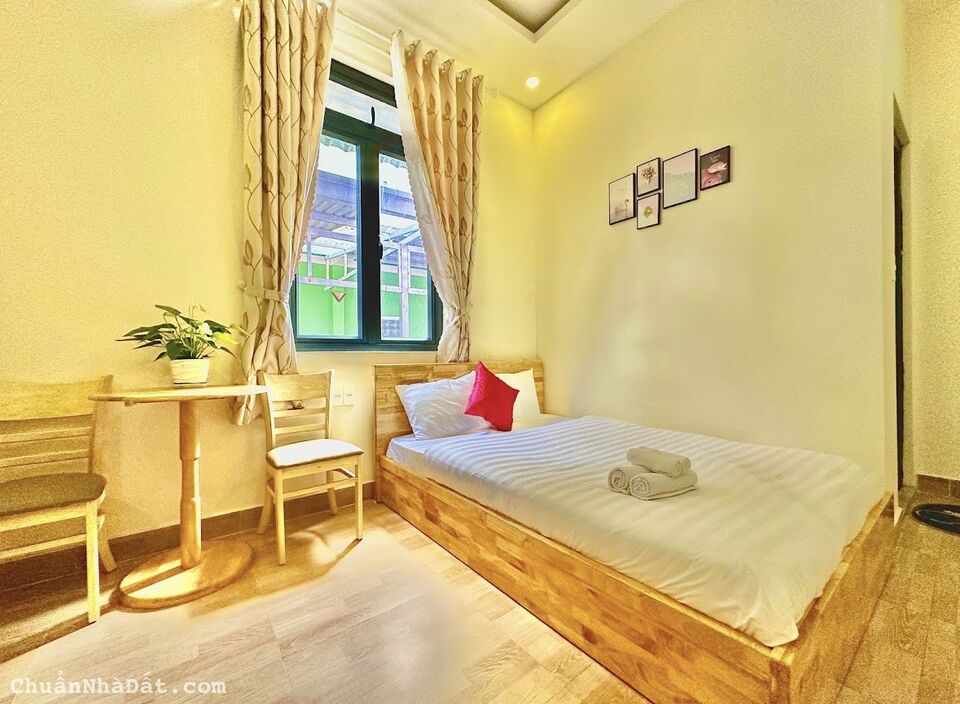 CHO THUÊ KHÁCH SẠN 12PN MẶT TIỀN ĐƯỜNG THI SÁCH 25TR, LH 0888.113.882 