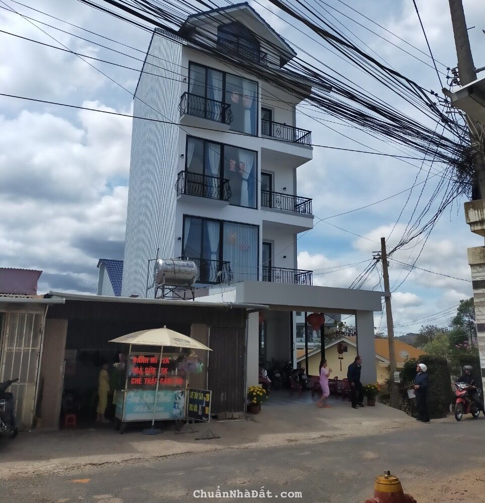 CHO THUÊ NHÀ MẶT TIỀN ĐÀ LẠT, ĐƯỜNG CAO THẮNG, NHÀ TRỐNG, 7PN 8WC 15TR, LH 0888-113-882