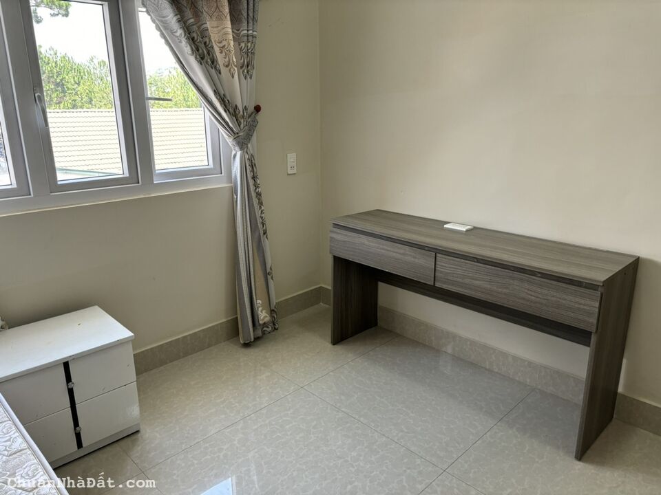 CHO THUÊ NHÀ MẶT TIỀN NGUYÊN CĂN GẦN KDL THUNG LŨNG TÌNH YÊU 6PN FULL NỘI THẤT 17TR 0888.113.882 CHO THUÊ NHÀ MẶT TIỀN NGUYÊN CĂN GẦN KDL THUNG LŨNG TÌNH YÊU 6PN FULL NỘI THẤT 17TR 0888.113.882