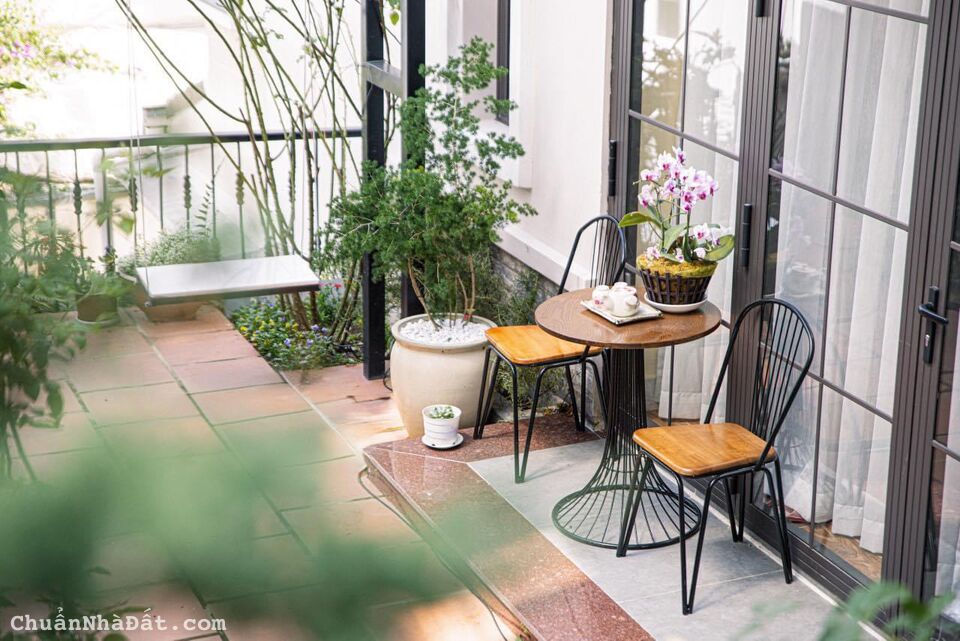 CHO THUÊ VILLA NGUYÊN CĂN LÂU DÀI Ở ĐÀ LẠT, GẦN NGAY HỒ XUÂN HƯƠNG, ĐƯỜNG SƯƠNG NGUYỆT ÁNH, 5PN 5WC