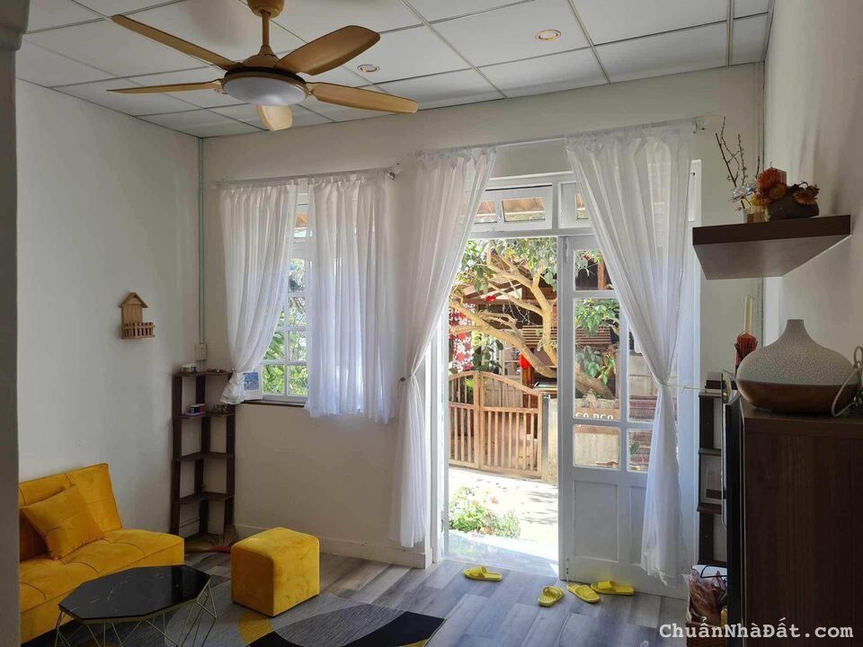 CHO THUÊ NHÀ NGUYÊN CĂN ĐÀ LẠT, ĐƯỜNG Ô TÔ 3/4, GẦN BẾN XE LIÊN TỈNH, 2PN FULL NỘI THẤT 9TR