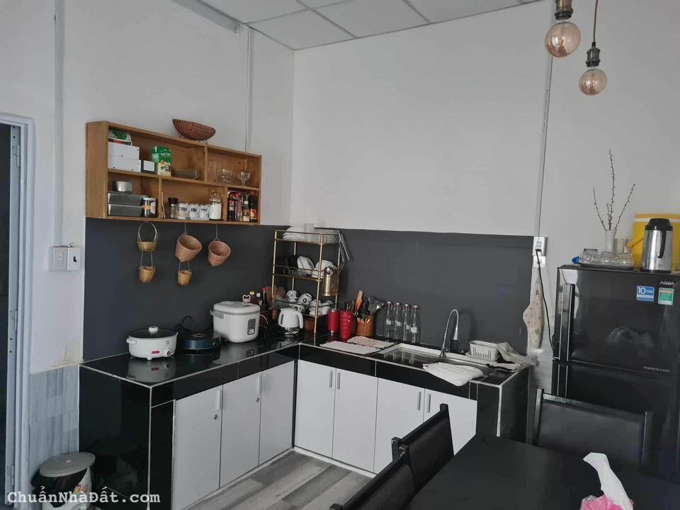 CHO THUÊ NHÀ NGUYÊN CĂN ĐÀ LẠT, ĐƯỜNG Ô TÔ 3/4, GẦN BẾN XE LIÊN TỈNH, 2PN FULL NỘI THẤT 9TR