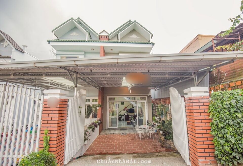 CHO THUÊ NHÀ NGUYÊN CĂN CÓ SÂN ĐẬU Ô TÔ HÙNG VƯƠNG, 4PN FULL NỘI THẤT 13TR 0888.113.882