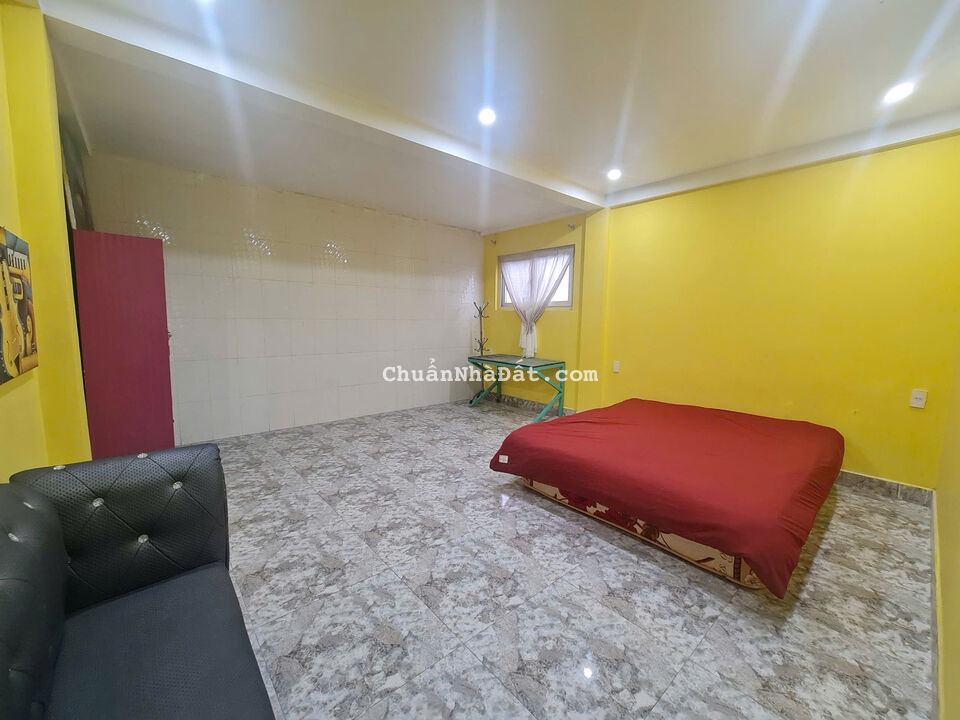 CHO THUÊ NHÀ NGUYÊN CĂN HẺM Ô TÔ KQH MẠC ĐĨNH CHI PHƯỜNG 5 ĐÀ LẠT, 3PN FULL NỘI THẤT 8TR