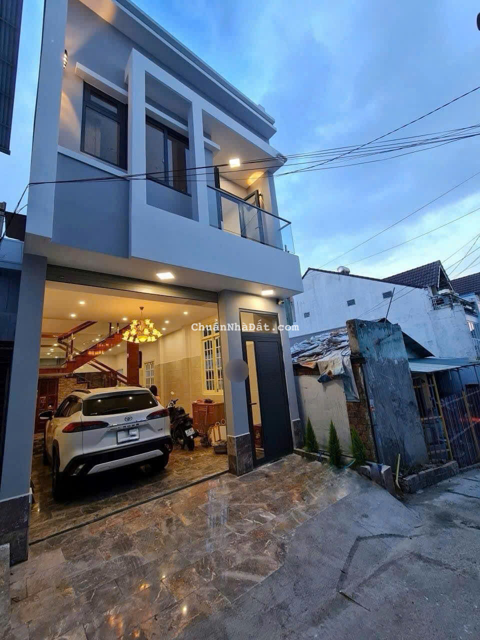 CHO THUÊ NHÀ GẦN NGÃ 5 ĐẠI HỌC, HẺM Ô TÔ TRẦN KHÁNH DƯ, 3PN FULL NỘI THẤT 13TR, LH 0888-113-882 