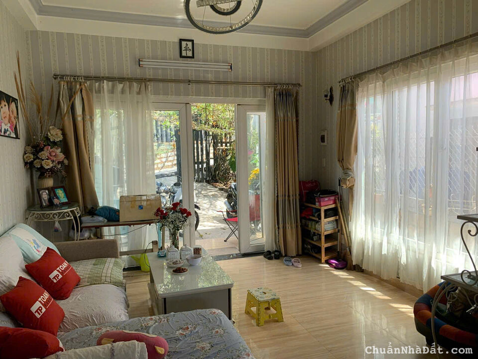 CHO THUÊ NHÀ NGUYÊN CĂN HẺM Ô TÔ ĐƯỜNG TÔ HIẾN THÀNH PHƯỜNG 3 ĐÀ LẠT, 4PN FULL NỘI THẤT 18TR