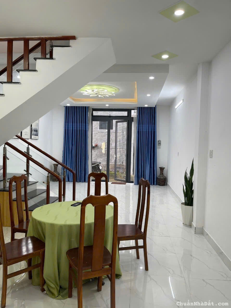 CHO THUÊ NHÀ NGUYÊN CĂN HẺM VÕ TRƯỜNG TOẢN PHƯỜNG 8 ĐÀ LẠT, 3PN 8TR, LH 0888-113-882 CHO THUÊ NHÀ NGUYÊN CĂN HẺM VÕ TRƯỜNG TOẢN PHƯỜNG 8 ĐÀ LẠT, 3PN 8TR, LH 0888-113-882