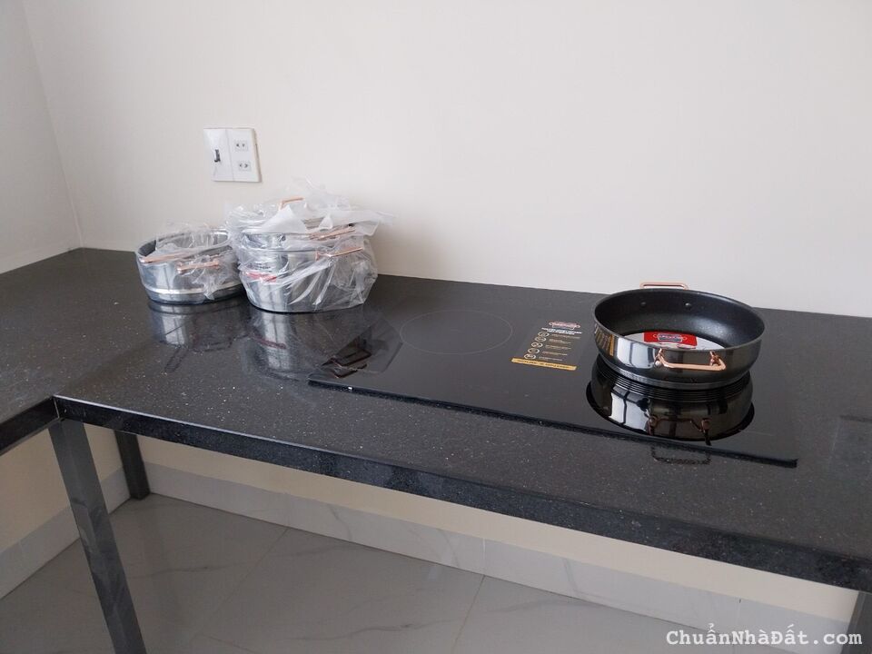 CHO THUÊ NHÀ NGUYÊN CĂN MẶT TIỀN CỔ LOA 30TR 0888.113.882