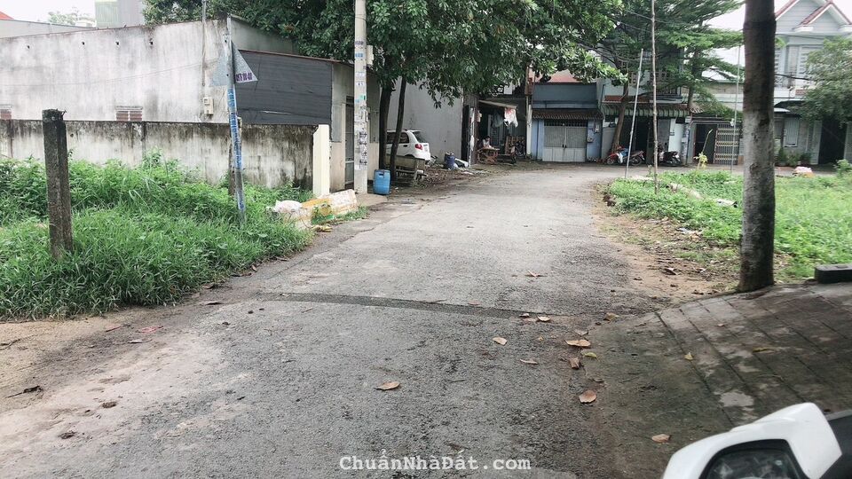 Thuê đất Phường 7 TP Sóc Trăng Tỉnh Sóc Trăng 6mX50m giá chỉ 2 triệu Thuê đất Phường 7 TP Sóc Trăng Tỉnh Sóc Trăng 6mX50m giá chỉ 2 triệu