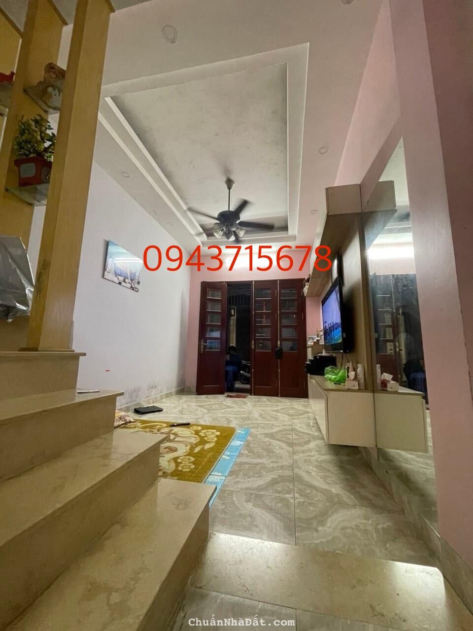 Bán nhà đường hoàng hoa thám 40m x 4 tầng ngõ rộng. Bán nhà đường hoàng hoa thám 40m x 4 tầng ngõ rộng.