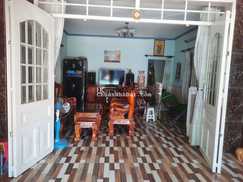 chính chủ cần bán gấp