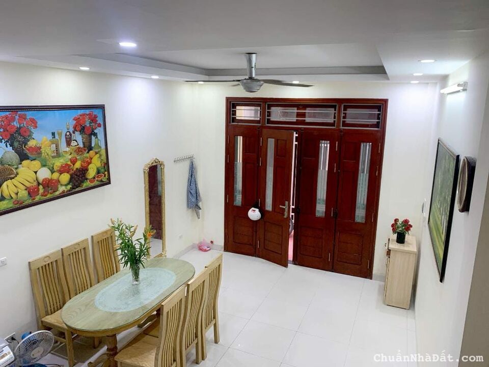 Bán nhà Ngọc Thuỵ, Long Biên, lô góc, nhà 5 tầng, hàng xóm đại gia