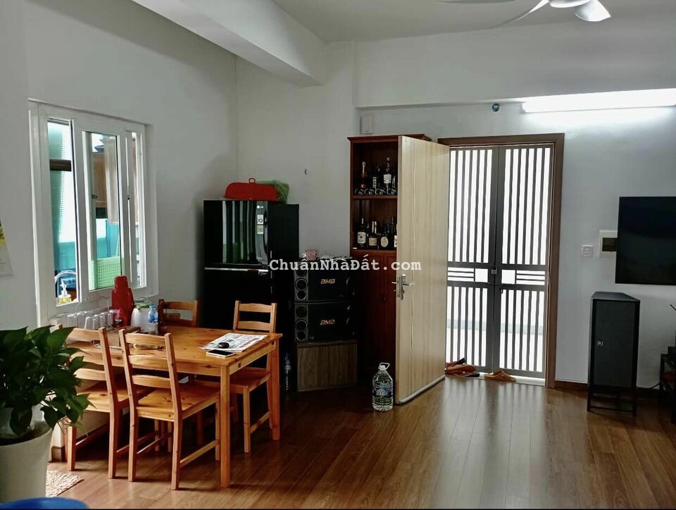 Chính chủ bán CHCC Góc sân vườn 76m toà HH02 Kđt Thanh Hà