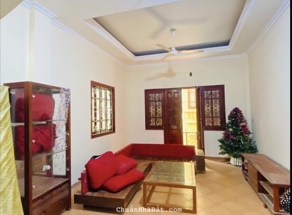 HIẾM! SIÊU PHẨM LÊ TRỌNG TẤN_20M RA MẶT PHỐ_DIỆN TÍCH 40M_MẶT TIỀN 5M_NHÀ ĐẸP Ở LUÔN