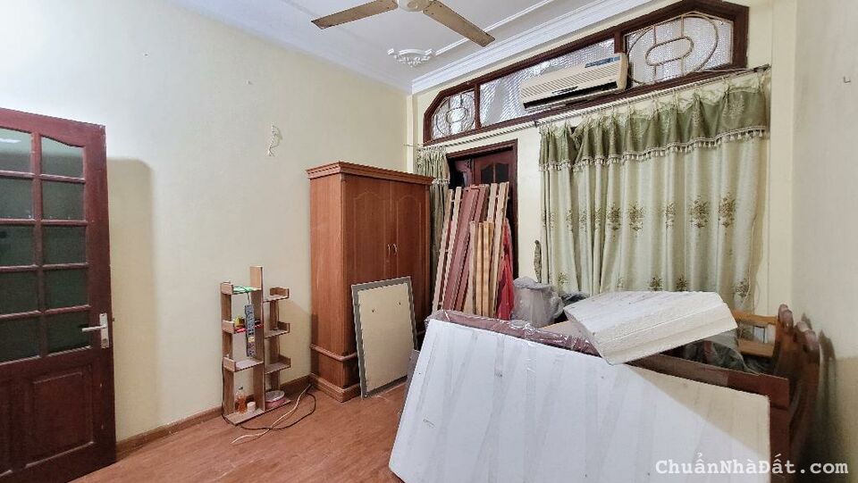 BÁN NHÀ KHƯƠNG ĐÌNH_DT 40m2_DÂN XÂY_50M RA MẶT PHỐ_TƯƠNG LAI HÀNG XÓM VINHOME_CHỈ 5.35 tỉ