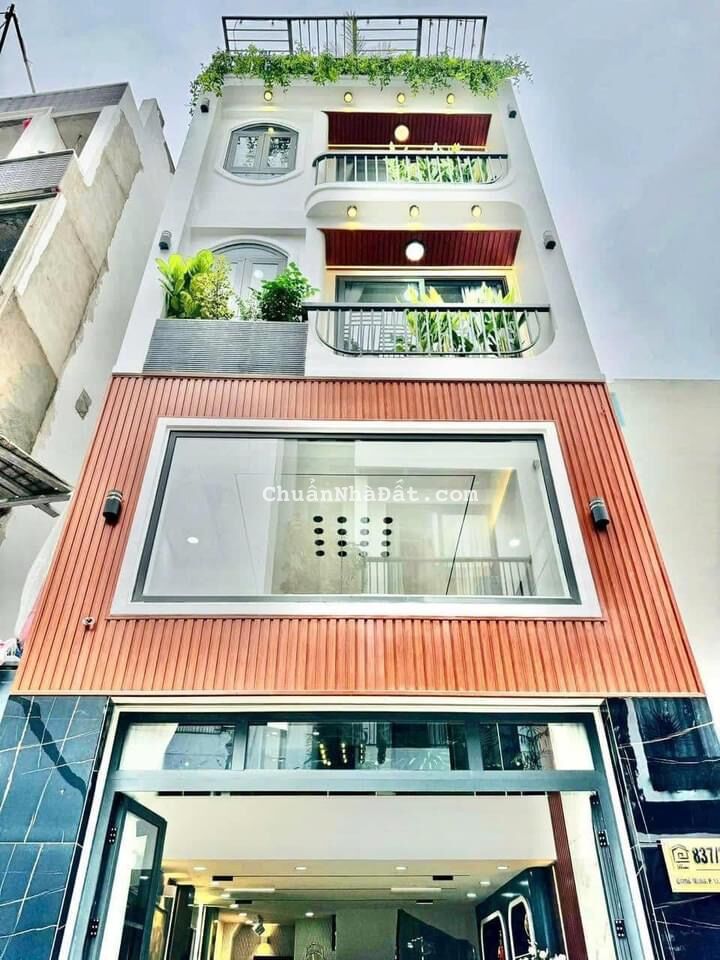 Cần bán gấp căn nhà 44m2 giá 1tỷ750 đường Hoàng Hoa Thám P5 Bình Thạnh . Sổ hồng riêng. Cần bán gấp căn nhà 44m2 giá 1tỷ750 đường Hoàng Hoa Thám P5 Bình Thạnh . Sổ hồng riêng.