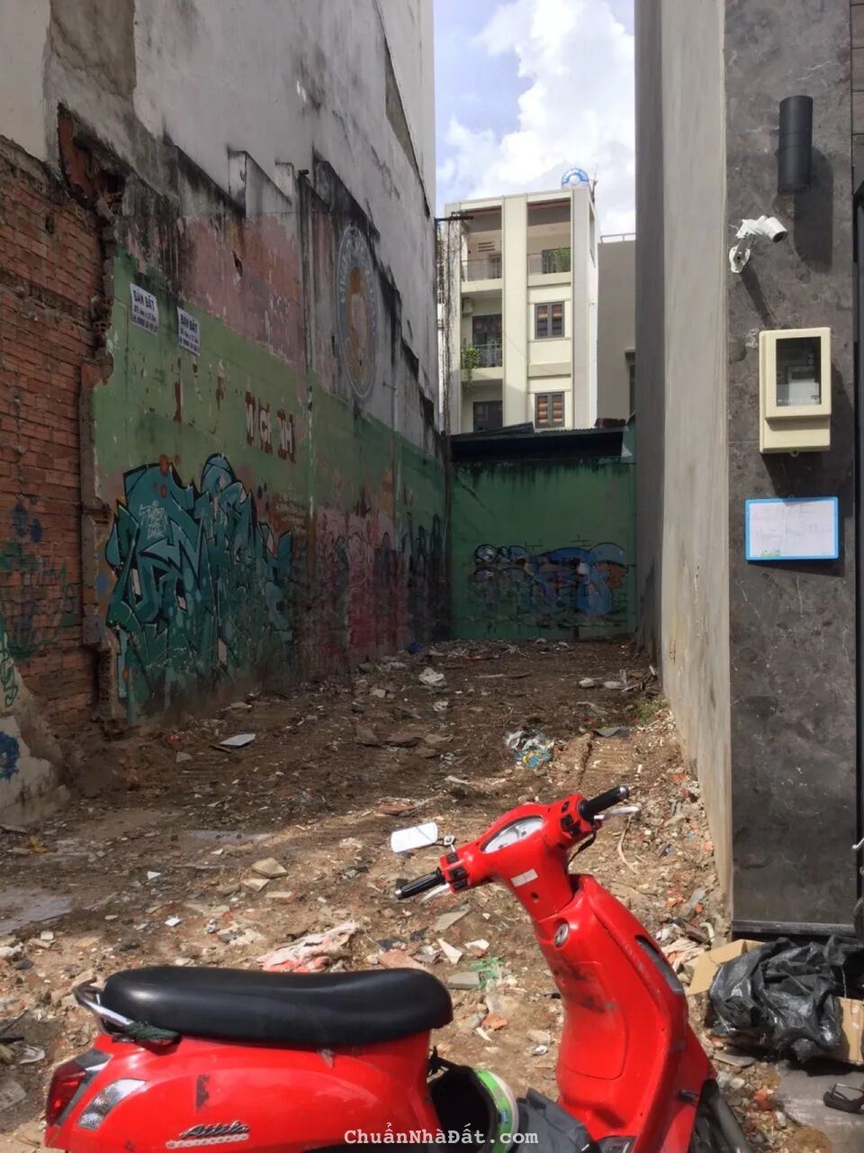 Chính chủ bán nhanh lô đất 70m2 giá 2tỷ đường Hoàng Hoa Thám P7 Bình Thạnh. Có số hồng riêng.