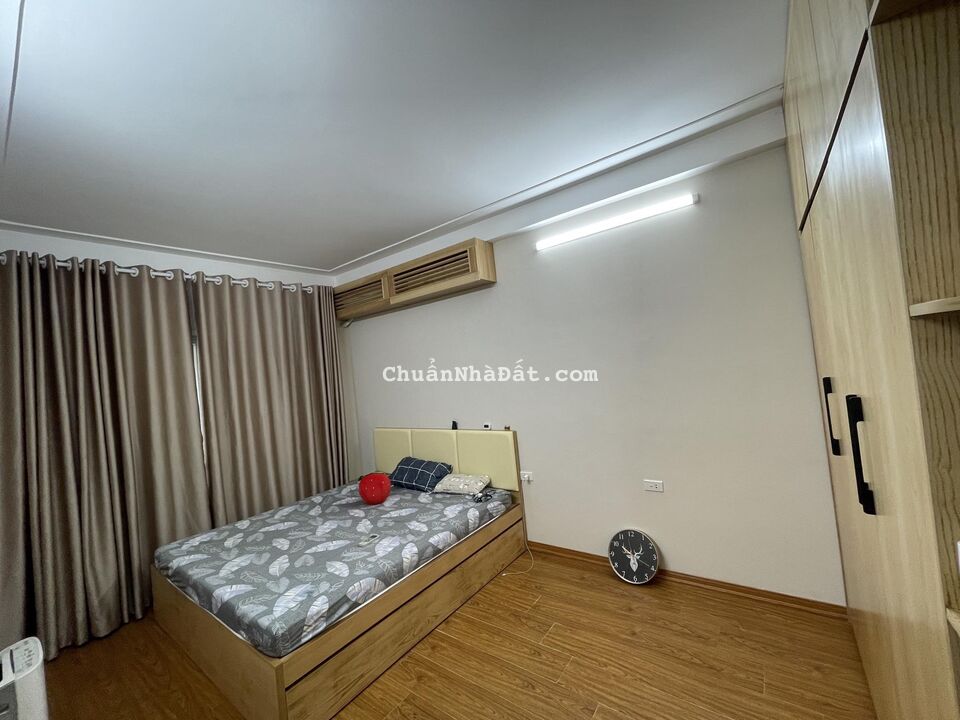 Bán Gấp Mùa EURO Nhà 15 Ngõ Gốc Đề - Hàng Xóm Feliz Home Hoàng Mai, 37m2, 5T, 6.15 tỷ