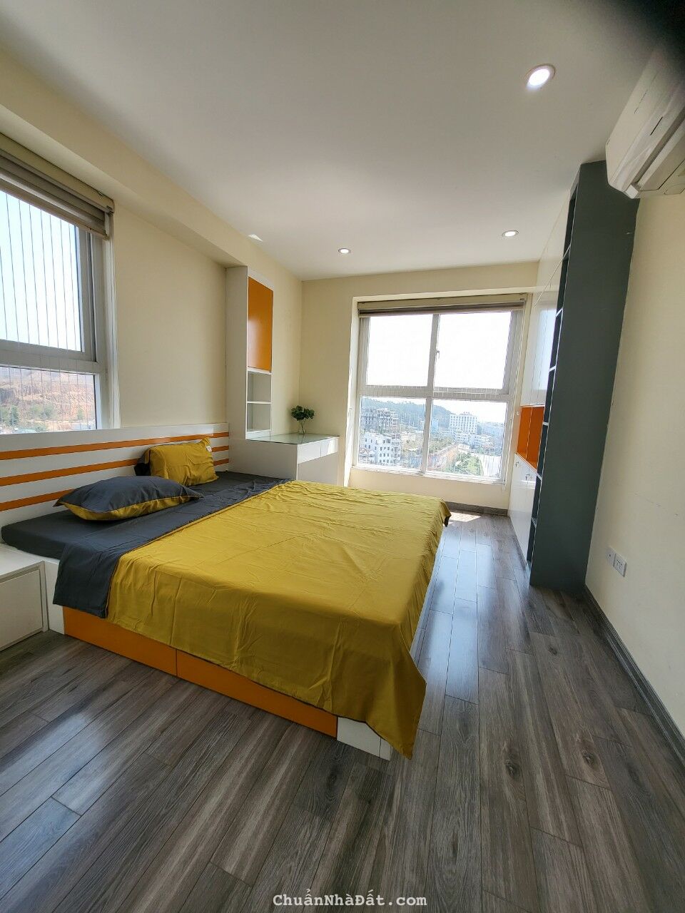 Cần bán Căn hộ chung cư dự án New Life Tower, hạ long Diện tích 102m², Giá 2.95 Tỷ