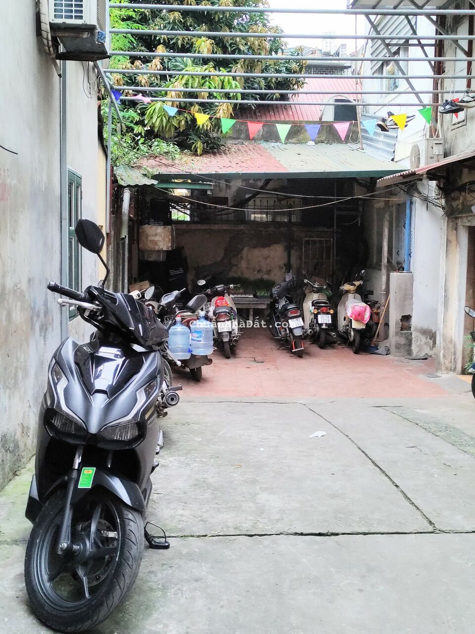 Nhà riêng DT 5,5MV, 4 tầng, 2 Ngủ, 1 VS, đầu hồi, chính chủ