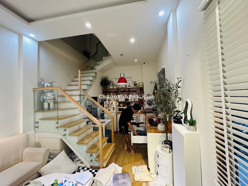 🌺Bán nhà phố Cát Linh, lô góc, ngõ nông, 50m ra phố - phù hợp ở hoặc kinh doanh online