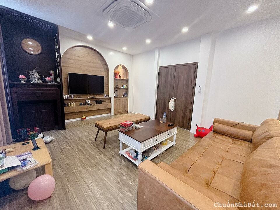 🤝Bán nhà Đống Đa, 8 tầng thang máy full nội thất, bãi đỗ ô tô hàng xóm Ba Đình - Cầu Giấy