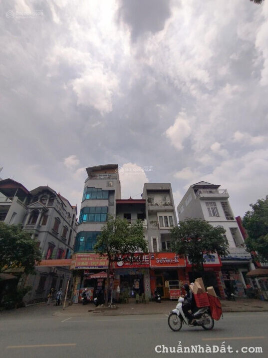 Nhỉnh 6 tỷ sở hữu nhà mặt phố Hà Huy Tập, Yên Viên, Hà Nội, sẵn nhà về ở và kinh doanh tốt