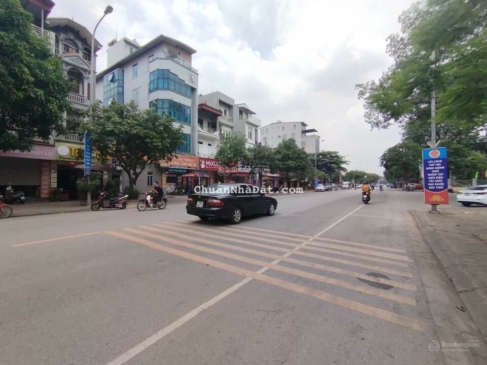 Nhỉnh 6 tỷ sở hữu nhà mặt phố Hà Huy Tập, Yên Viên, Hà Nội, sẵn nhà về ở và kinh doanh tốt