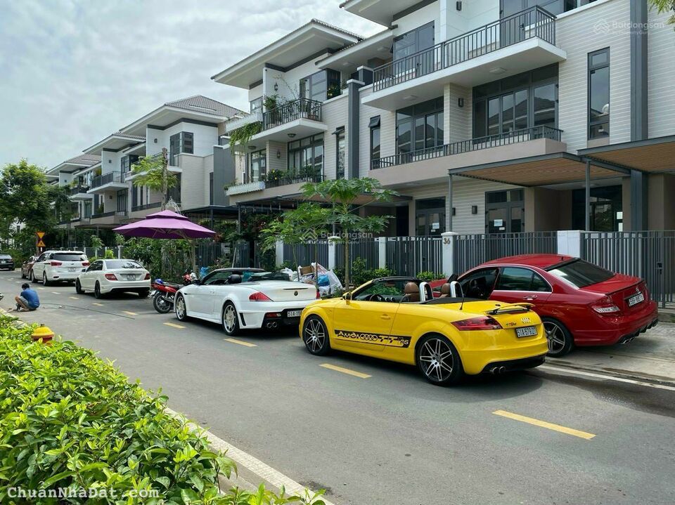 Bán căn Nhà Phố lavila kiến Á , nhà bè, TP HCM , diện tích 5.5x17.6m, 3 lầu giá cực tốt 