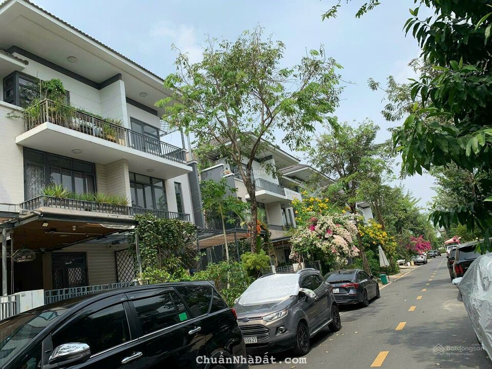 Bán căn Nhà Phố lavila kiến Á , nhà bè, TP HCM , diện tích 5.5x17.6m, 3 lầu giá cực tốt 