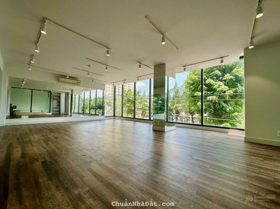 Bán tòa nhà mặt phố đường số 9A KDC trung sơn, 5 lầu, nhà đẹp, vị trí đắc địa, giá tốt Bán tòa nhà mặt phố đường số 9A KDC trung sơn, 5 lầu, nhà đẹp, vị trí đắc địa, giá tốt