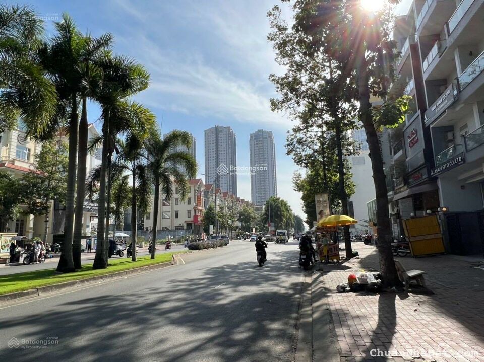 Bán căn Nhà mặt phố KDC Him lam Kênh tẻ , Tân Hưng , Quận 7, 5x20m, nhà đẹp , giá tốt