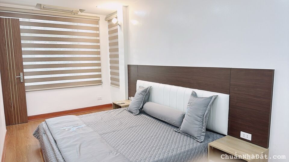 NHÀ ĐẸP MỚI TINH! PHỐ KHÂM THIÊN DT 28M2 X 5T, GIÁ CHỈ HƠN 4.9 TỶ