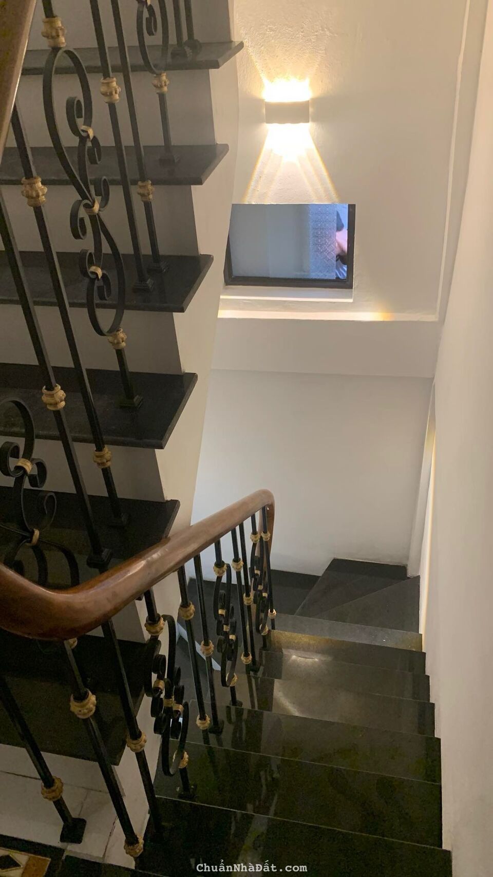 NHÀ CỰC KỲ HIẾM VÀ ĐẸP PHỐ PHƯƠNG MAI 25M2 x 4T, GIÁ NHỈNH 4 TỶ XÍU XIU