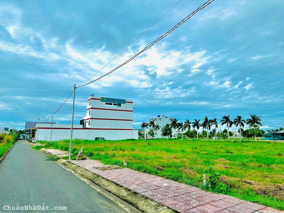 Bán gấp đất thổ cư 100m², sổ hồng riêng, gần TT Hành Chính Thủ Thừa