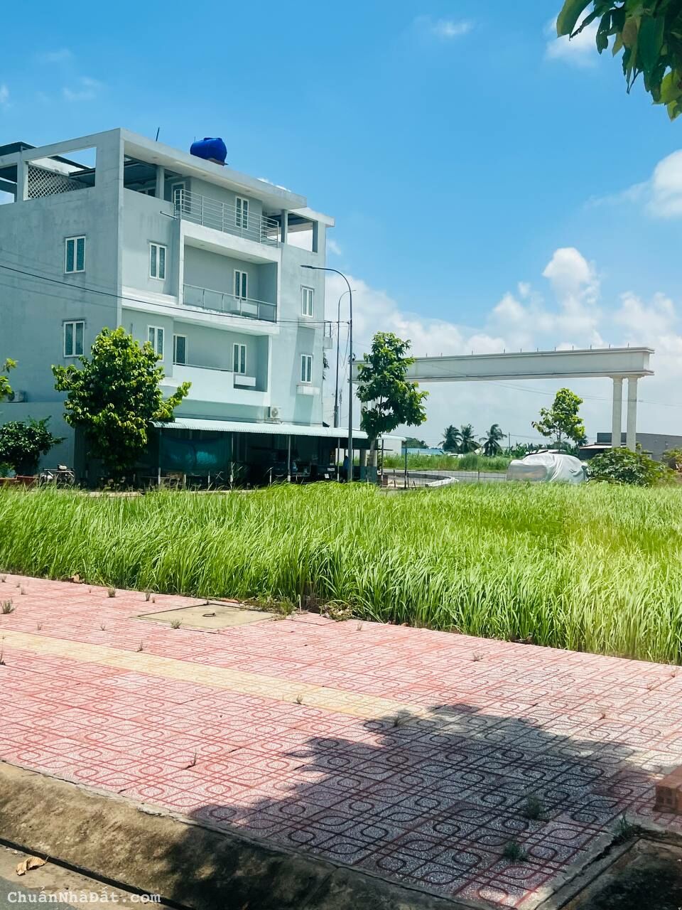 Bán lô đất mặt tiền đường nhựa 12m để chuẩn bị ra nước ngoài Bán lô đất mặt tiền đường nhựa 12m để chuẩn bị ra nước ngoài