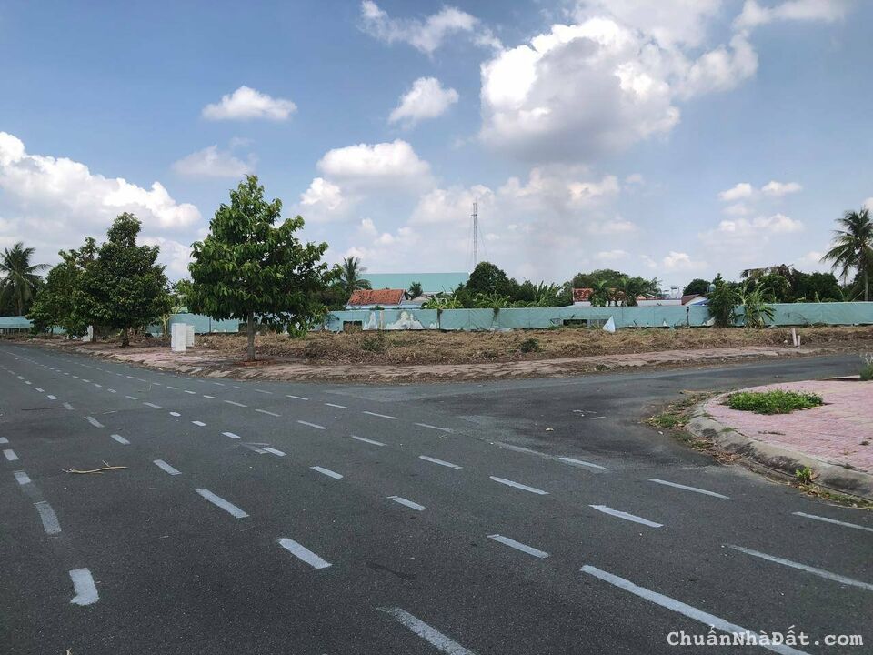 Đất Chú ĐẠT mua vô bán ra Full thổ sổ Hồng giá luôn 1 Tỷ 4xx - Đô Thị Thủ Thừa Sát vách TpHcm