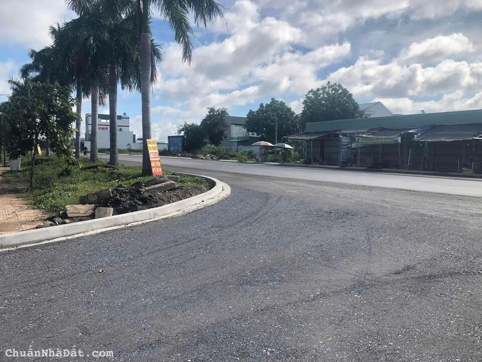 Ngộp Sâu 400 Triệu – Lô Đất Chính Chủ Sát BVĐK Thủ Thừa, Giá Tốt