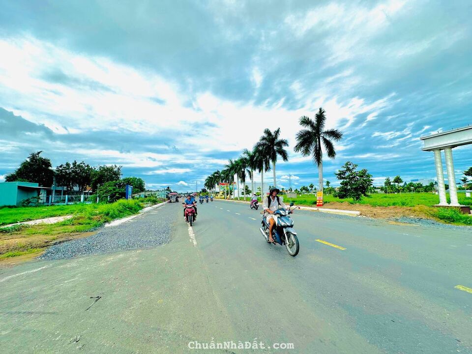 Sỡ hữu Sổ HỒNG ngay Trung Tâm Đô Thị 100m2 - Giá luôn 1 Tỷ 336 Nền đẹp vuông vức