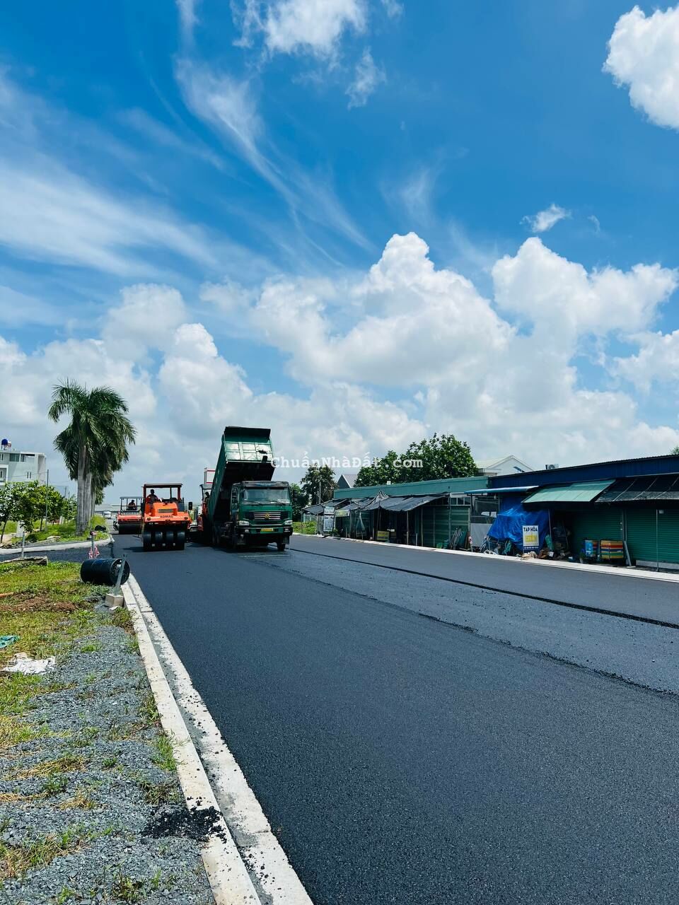 Lô đất mặt tiền đường nhựa Thủ Thừa – Gia đình sắp ra nước ngoài, cần bán gấp Lô đất mặt tiền đường nhựa Thủ Thừa – Gia đình sắp ra nước ngoài, cần bán gấp