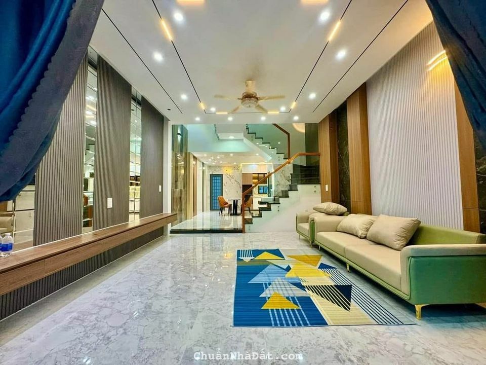 Bán nhà 3 tầng Hoàng Châu Ký, Hòa Xuân, Cẩm Lệ